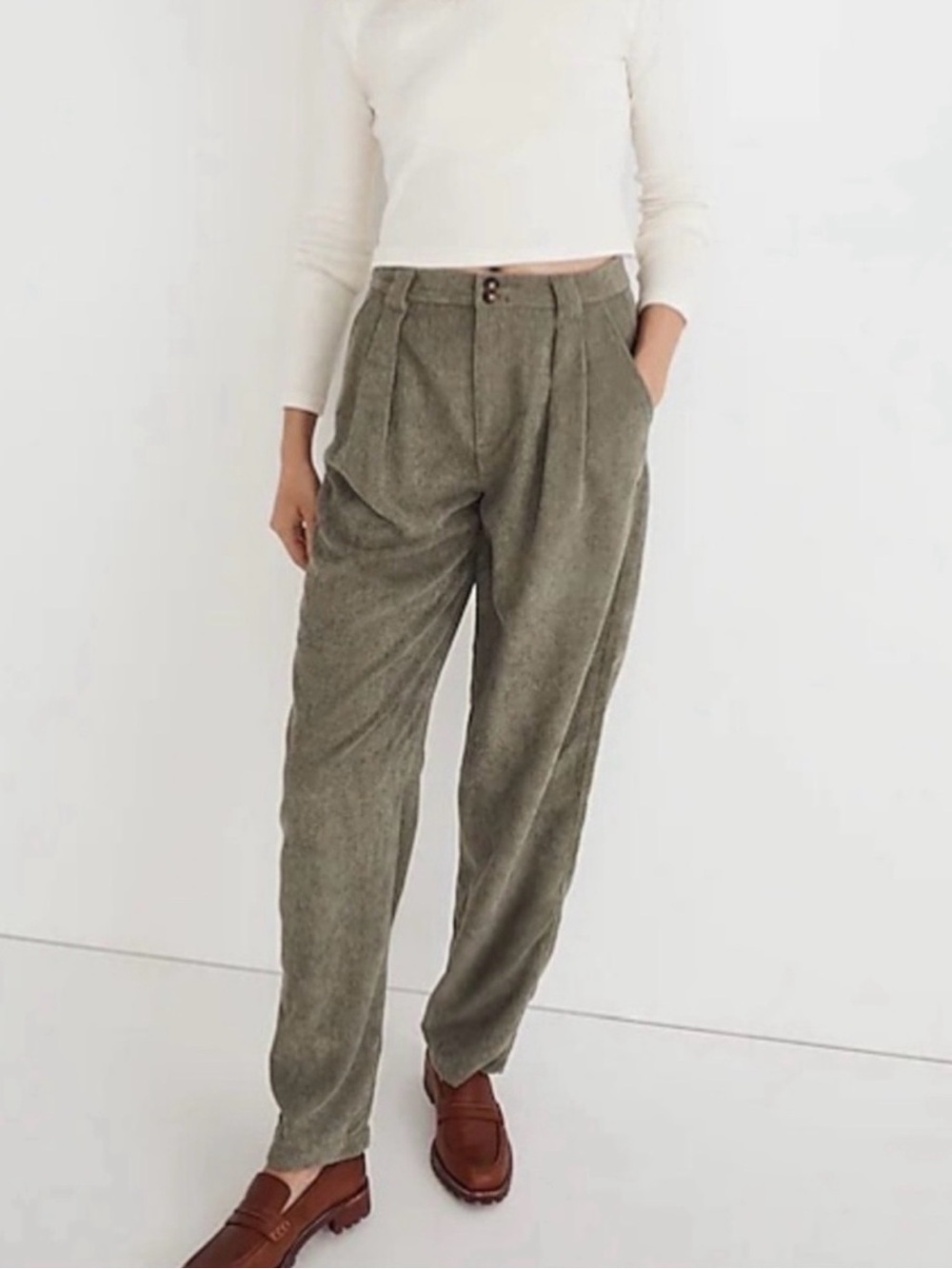 Madewell Pleated Corduroy Trousers in Sage